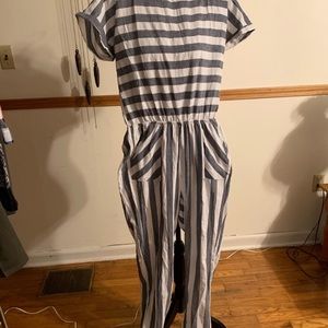 Women’s brand new never worn jumpsuit without tags